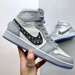 DIOR AIR JORDAN 1 RETRO HIGH SNEAKER – I071