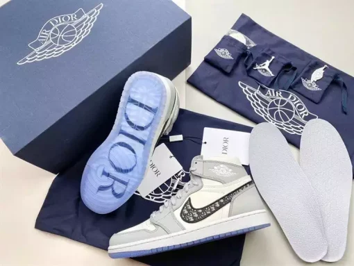 DIOR AIR JORDAN 1 RETRO HIGH SNEAKER – I071