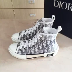 DIOR B23 HIGH-TOP SNEAKER WHITE AND BLACK DIOR OBLIQUE CANVAS – I088